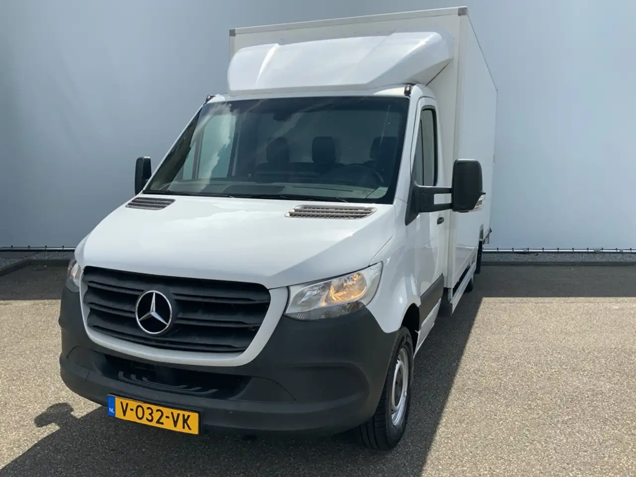 Mercedes-Benz Sprinter 314 2.2 CDI 432 Automaat Meubelbak & Klep Veer Air - Фургон с закрытым кузовом: фото 1 Mercedes-Benz Sprinter 314 2.2 CDI 432 Automaat Meubelbak & Klep Veer Air - Фургон с закрытым кузовом: фото 1