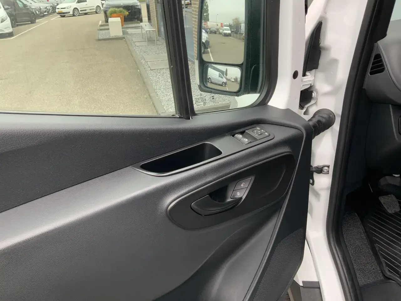 Цельнометаллический фургон Mercedes-Benz Sprinter 314 2.2 CDI L2H1 EURO VI-D Airco Camera 3 Zits Ext: фото 17