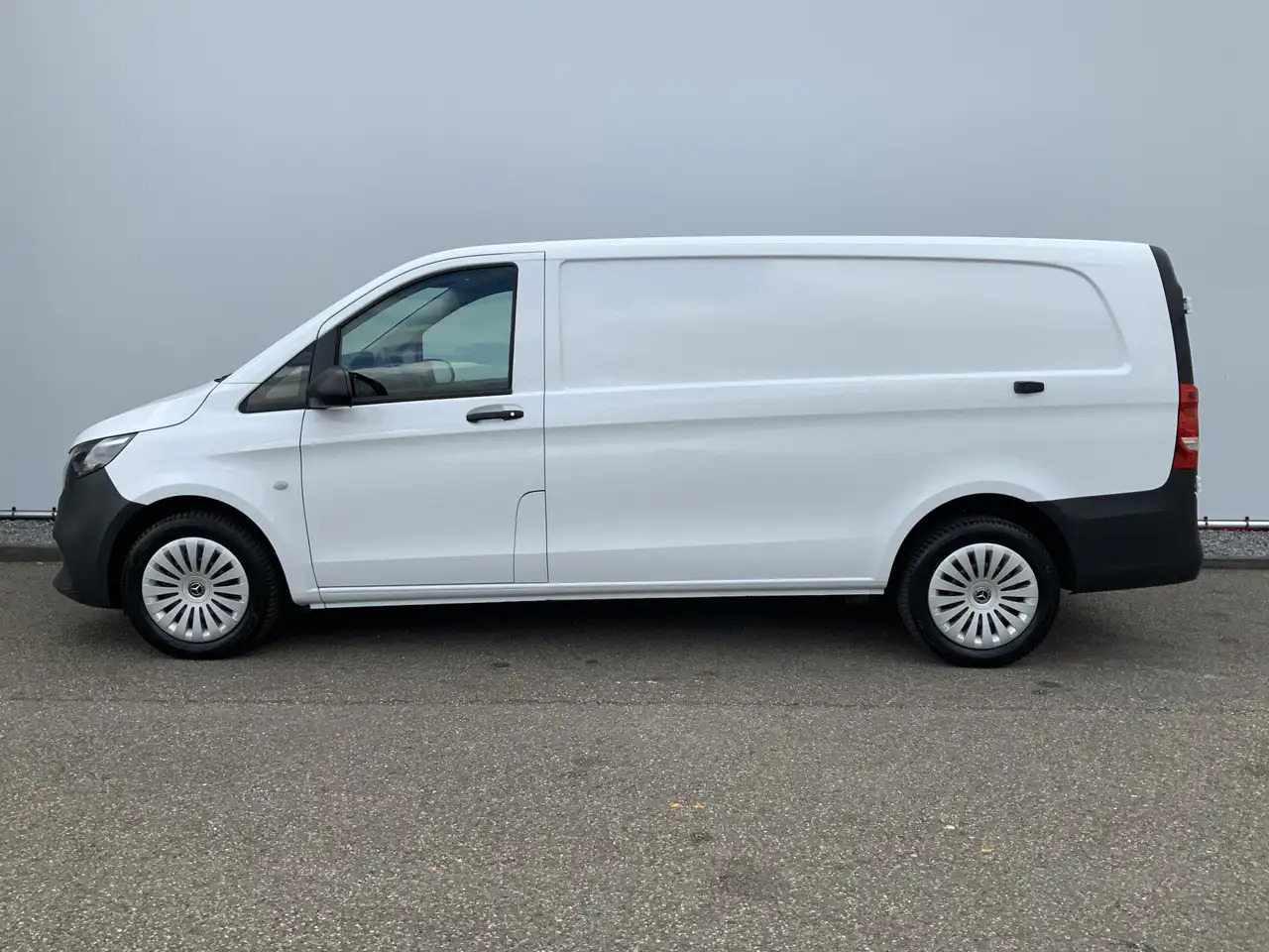 Mercedes-Benz Vito 116 CDI L3 Pro Maxi Automaat 3 Zits Airco Cruise M - Цельнометаллический фургон: фото 3 Mercedes-Benz Vito 116 CDI L3 Pro Maxi Automaat 3 Zits Airco Cruise M - Цельнометаллический фургон: фото 3