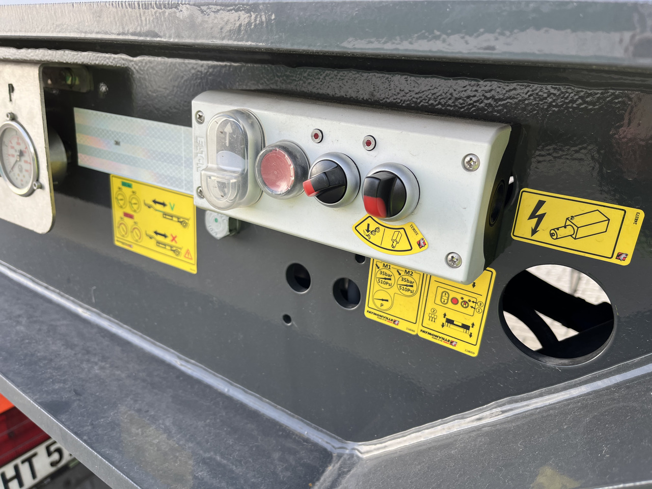 Faymonville 5-Achs-Tele-Semi mit Halbachsen "Twinaxle" und hydr. Rampen Auflieger - Низкорамный полуприцеп: фото 5 Faymonville 5-Achs-Tele-Semi mit Halbachsen "Twinaxle" und hydr. Rampen Auflieger - Низкорамный полуприцеп: фото 5