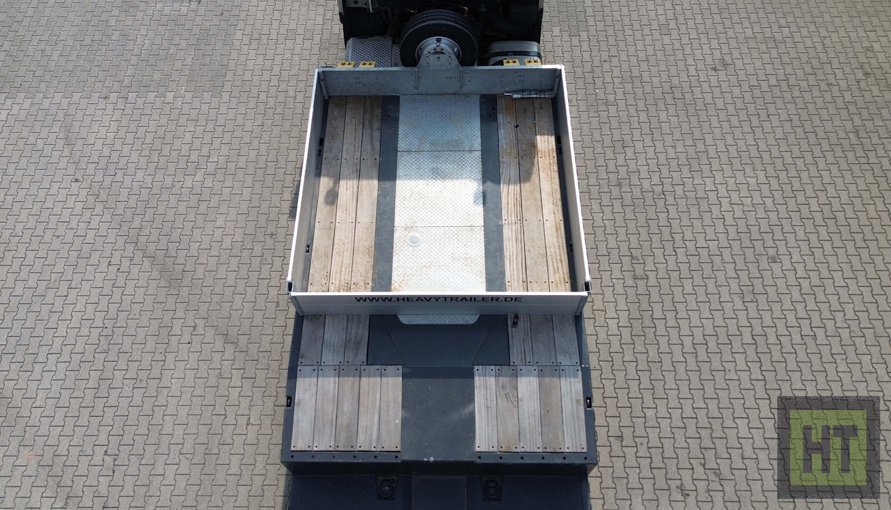 Faymonville MAX Trailer 4-Achs-Doppeltele-Semi-zwangsgelenkt - Низкорамный полуприцеп: фото 4 Faymonville MAX Trailer 4-Achs-Doppeltele-Semi-zwangsgelenkt - Низкорамный полуприцеп: фото 4