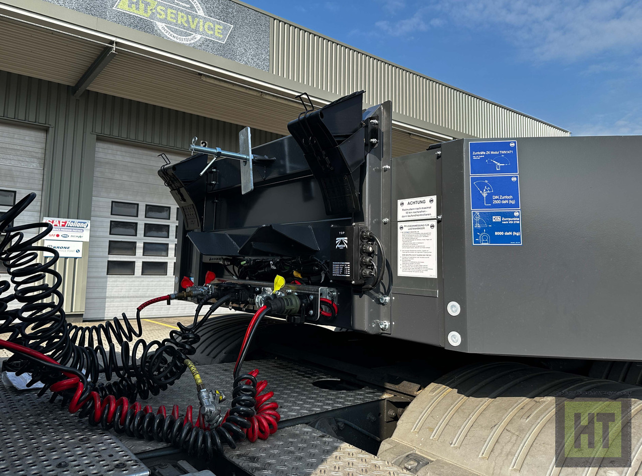 Meusburger 3-Achs-Tele-Semi mit 1 Paar Radmulden und hydr. Rampen - Низкорамный полуприцеп: фото 2 Meusburger 3-Achs-Tele-Semi mit 1 Paar Radmulden und hydr. Rampen - Низкорамный полуприцеп: фото 2