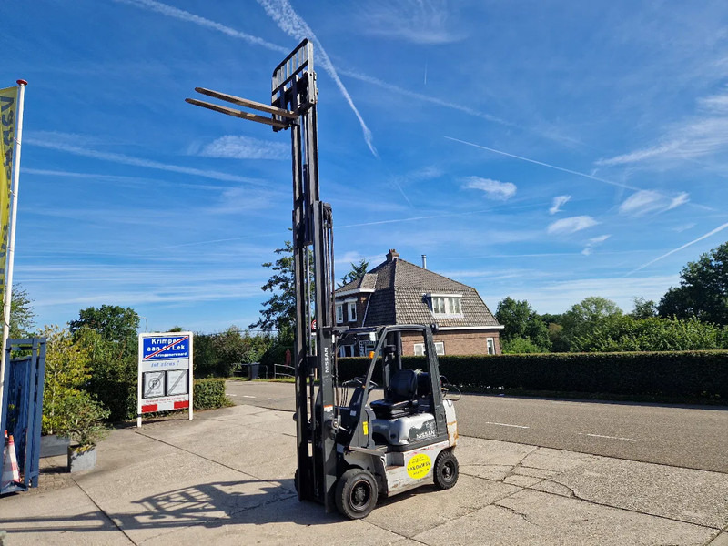 Nissan 1800 kg. LPG met keuring - Газовый погрузчик: фото 2 Nissan 1800 kg. LPG met keuring - Газовый погрузчик: фото 2