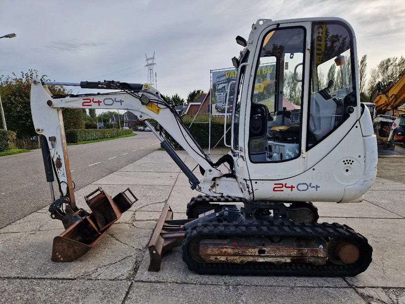 WACKER NEUSON 2404RD kan op een berghelling werken - Мини-экскаватор: фото 3 WACKER NEUSON 2404RD kan op een berghelling werken - Мини-экскаватор: фото 3