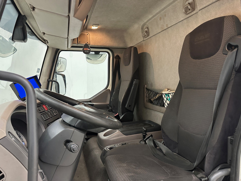 Грузовик с закрытым кузовом DAF LF 230: фото 9