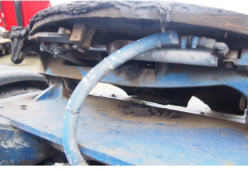 Терминальный тягач DAF RORO Terminal tractor TT13050H: фото 9 Терминальный тягач DAF RORO Terminal tractor TT13050H: фото 9