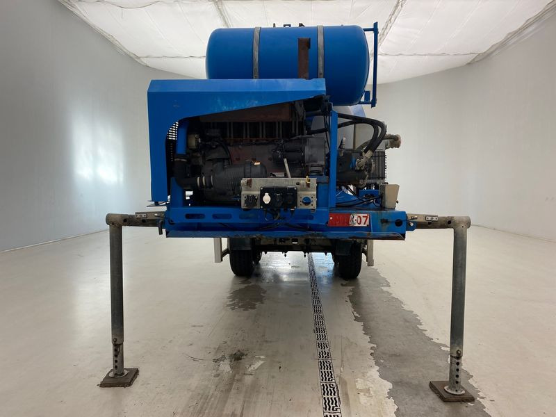 De Buf Mixer 10 m³ - Полуприцеп бетоносмеситель: фото 2 De Buf Mixer 10 m³ - Полуприцеп бетоносмеситель: фото 2