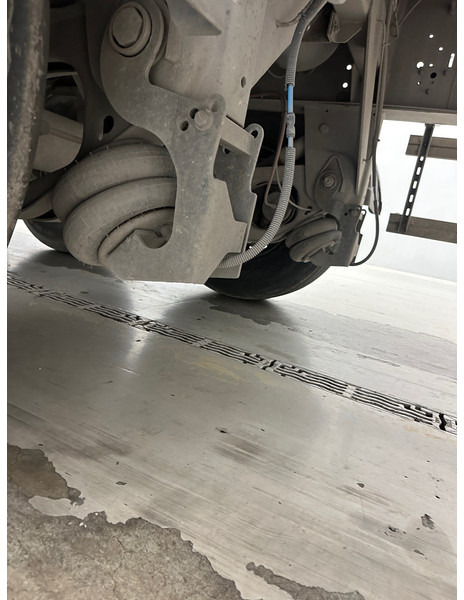 Самосвальный полуприцеп Feber Steel tipper 55 cub: фото 9 Самосвальный полуприцеп Feber Steel tipper 55 cub: фото 9