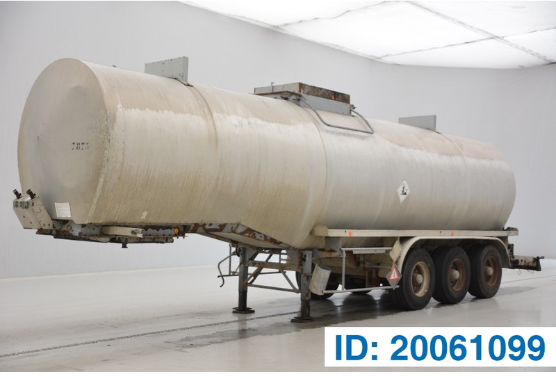 Fruehauf Bitumen tank trailer* - Полуприцеп-цистерна: фото 1 Fruehauf Bitumen tank trailer* - Полуприцеп-цистерна: фото 1