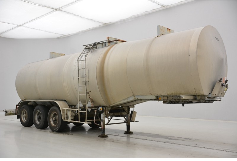 Fruehauf Bitumen tank trailer* - Полуприцеп-цистерна: фото 3 Fruehauf Bitumen tank trailer* - Полуприцеп-цистерна: фото 3