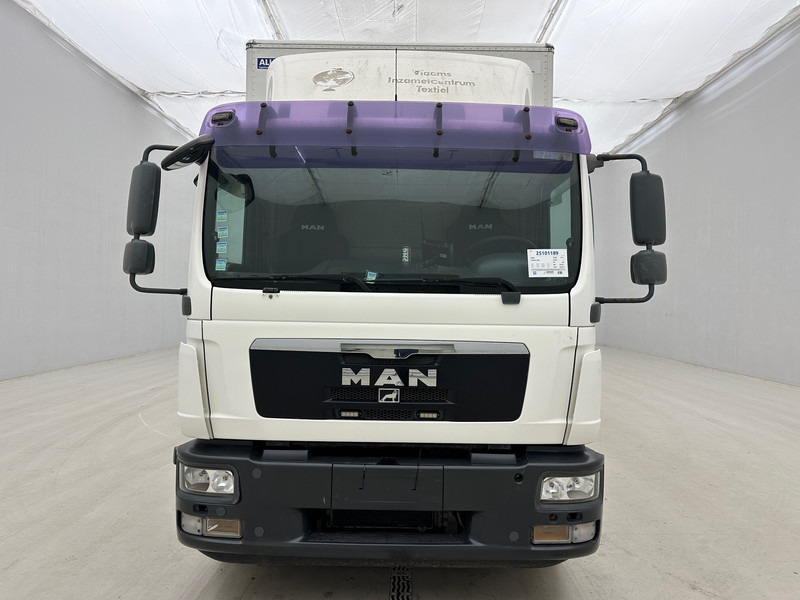 MAN TGM 15.250 - Грузовик с закрытым кузовом: фото 2 MAN TGM 15.250 - Грузовик с закрытым кузовом: фото 2