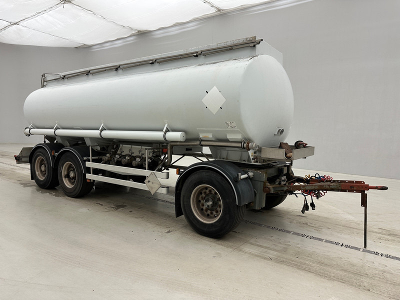 Magyar Aluminium tank 19570 L - Прицеп-цистерна: фото 3 Magyar Aluminium tank 19570 L - Прицеп-цистерна: фото 3