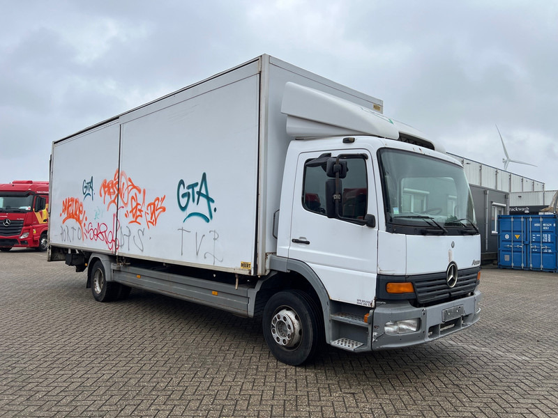 Mercedes-Benz Atego 1223 - Грузовик с закрытым кузовом: фото 3 Mercedes-Benz Atego 1223 - Грузовик с закрытым кузовом: фото 3
