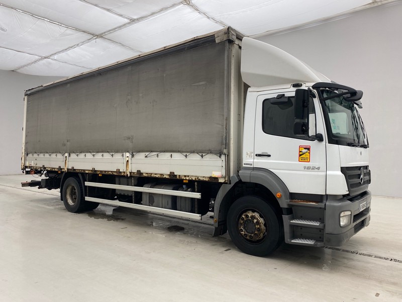 Mercedes-Benz Axor 1824 - Тентованный грузовик: фото 3 Mercedes-Benz Axor 1824 - Тентованный грузовик: фото 3