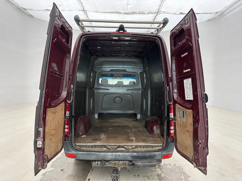 Цельнометаллический фургон, Грузопассажирский фургон Mercedes-Benz Sprinter 319 Bluetec: фото 6