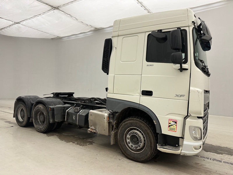 DAF XF 530 Space Cab - 6x4* - Тягач: фото 3 DAF XF 530 Space Cab - 6x4* - Тягач: фото 3