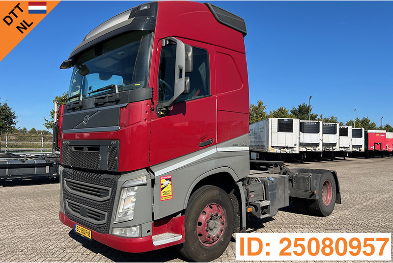 Volvo FH13.420 Globetrotter - ADR - Тягач: фото 1 Volvo FH13.420 Globetrotter - ADR - Тягач: фото 1