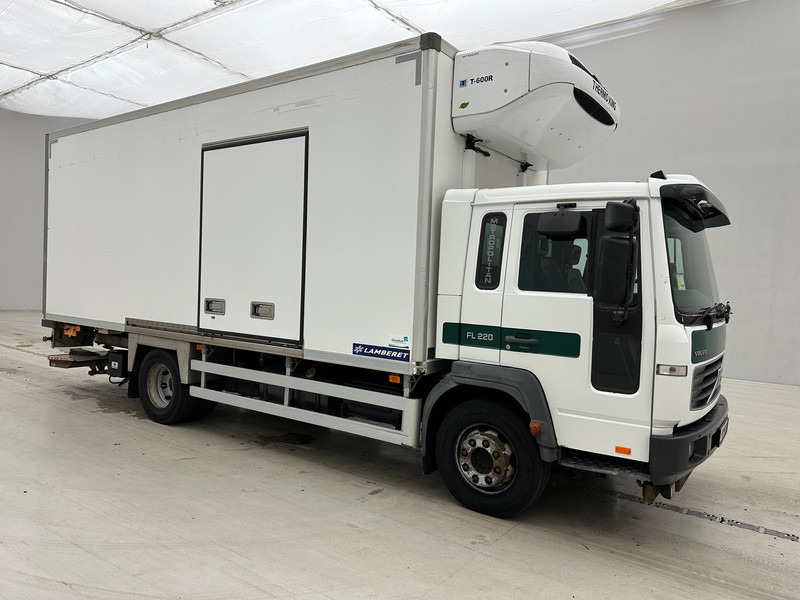 Volvo FL 220* - Рефрижератор: фото 3 Volvo FL 220* - Рефрижератор: фото 3