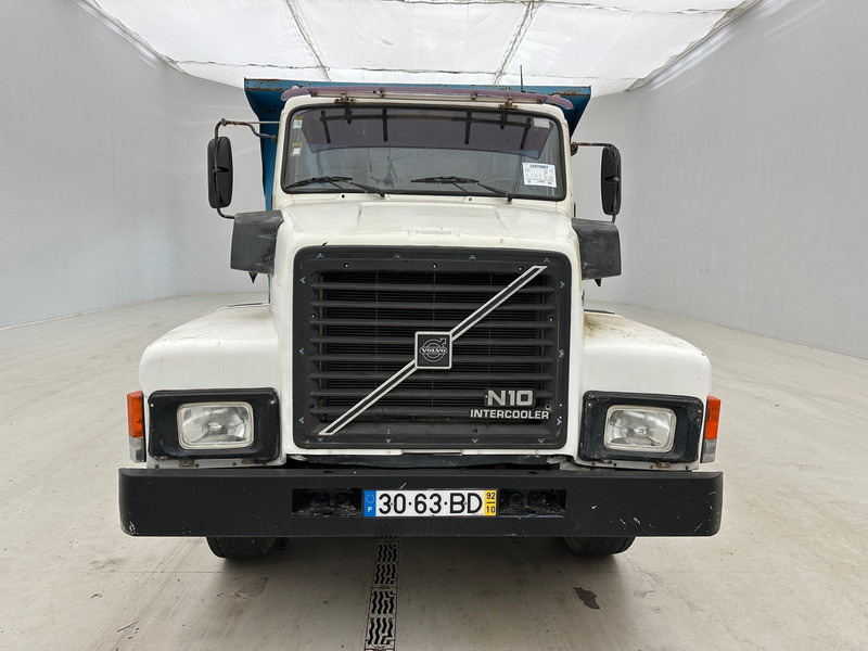 Volvo N10.320 - 6x4 - Самосвал: фото 2 Volvo N10.320 - 6x4 - Самосвал: фото 2