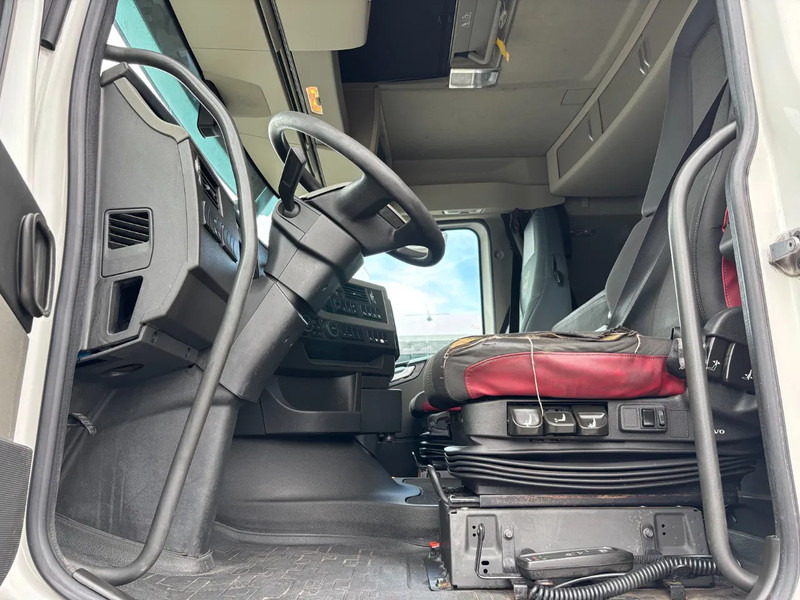 Volvo FH 500 6X2 Euro 6 - Грузовик-шасси: фото 5 Volvo FH 500 6X2 Euro 6 - Грузовик-шасси: фото 5
