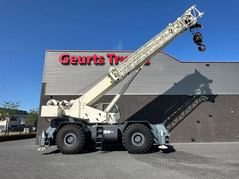 Terex RT130 ROUGH TERRAIN CRANE + JIB - Короткобазный кран: фото 4 Terex RT130 ROUGH TERRAIN CRANE + JIB - Короткобазный кран: фото 4