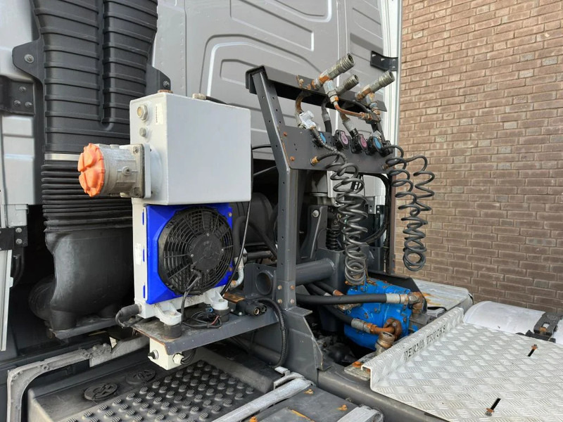 Тягач Volvo FH 460 6X4 TREKKER/TRACTOR/SZM EURO 6 HYDRAULIC: фото 12 Тягач Volvo FH 460 6X4 TREKKER/TRACTOR/SZM EURO 6 HYDRAULIC: фото 12