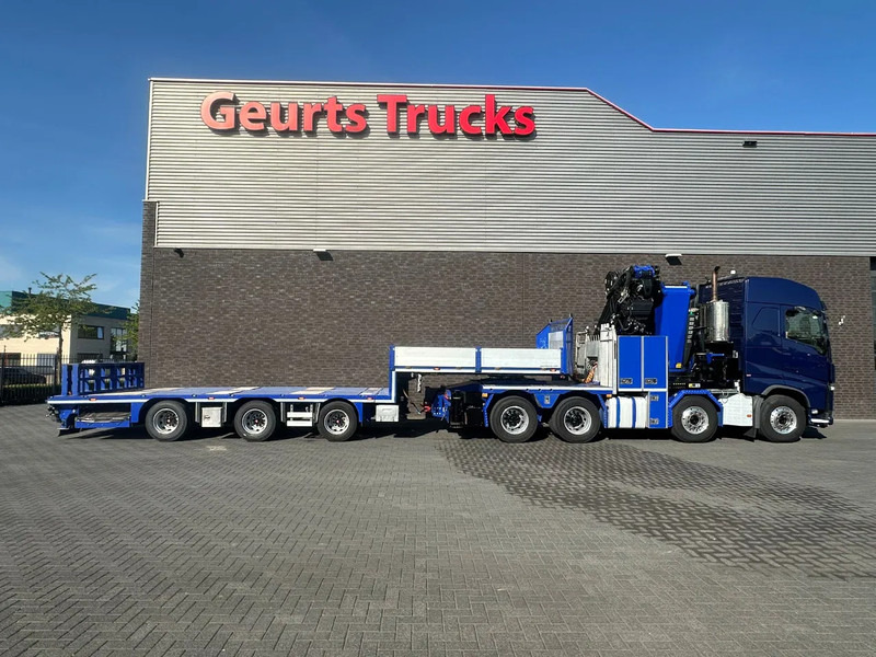 Volvo FH 540 8X4 TREKKER / BAKWAGEN MET PALFINGER PK135.002 TEC7 + JIB PJ190 KRAAN / KRAN / CRANE / GRUA + EMTECH NNR48 3-ASSIGE SEMI- - Автоманипулятор: фото 4 Volvo FH 540 8X4 TREKKER / BAKWAGEN MET PALFINGER PK135.002 TEC7 + JIB PJ190 KRAAN / KRAN / CRANE / GRUA + EMTECH NNR48 3-ASSIGE SEMI- - Автоманипулятор: фото 4