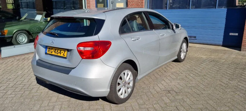 Mercedes-Benz A-Klasse 180 automaat.. 180 automaat - Хэтчбек: фото 4 Mercedes-Benz A-Klasse 180 automaat.. 180 automaat - Хэтчбек: фото 4