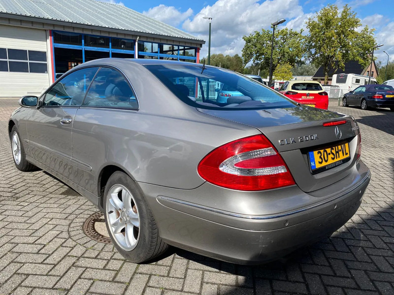 Mercedes-Benz CLK-Klasse C 200 KOMP. Autom. - Легковой автомобиль: фото 3 Mercedes-Benz CLK-Klasse C 200 KOMP. Autom. - Легковой автомобиль: фото 3