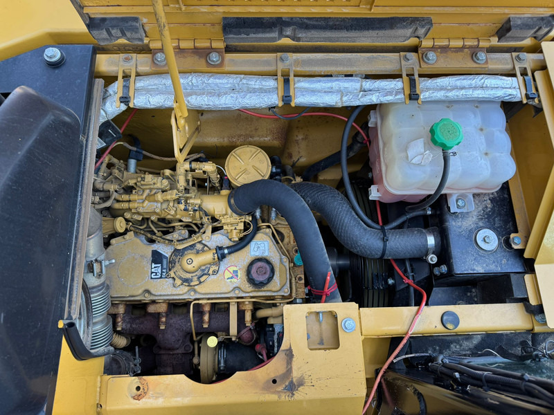 Гусеничный экскаватор Caterpillar 315F LCR: фото 20