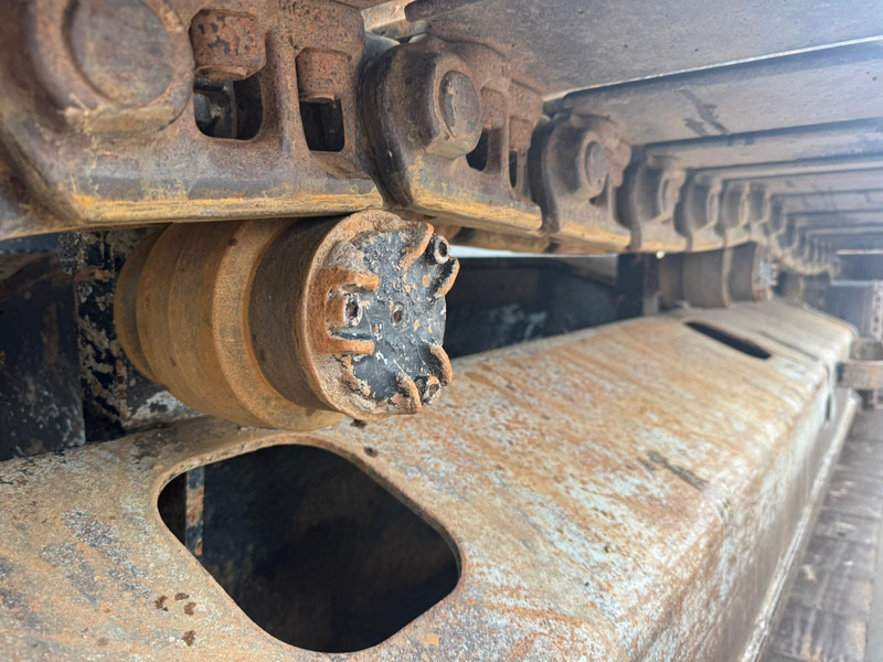 Гусеничный экскаватор Caterpillar 320E LRR: фото 15