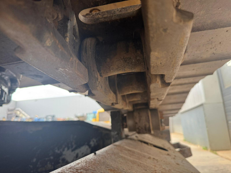 Гусеничный экскаватор Caterpillar 320E LRR: фото 19