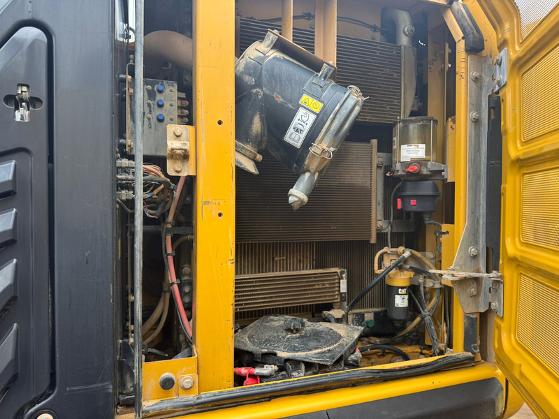 Гусеничный экскаватор Caterpillar 320E LRR: фото 12