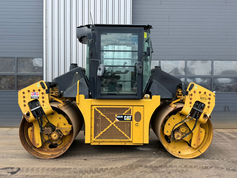 Caterpillar CD54B - Каток: фото 4 Caterpillar CD54B - Каток: фото 4