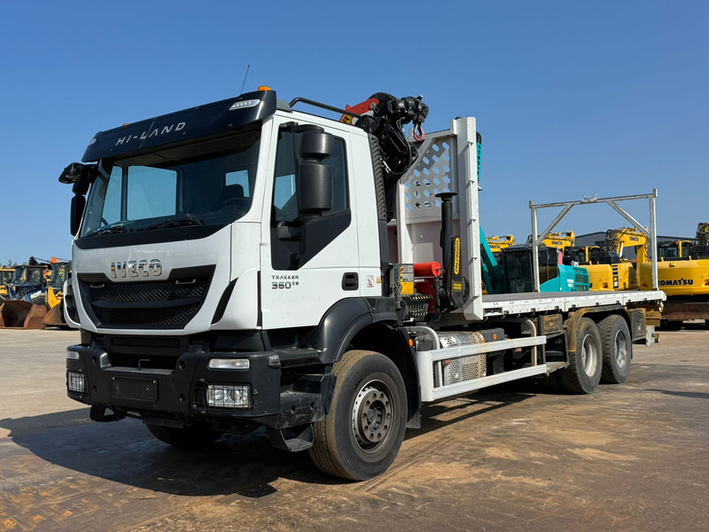 Iveco TRAKKER AD260T36 - Грузовик, Автоманипулятор: фото 1 Iveco TRAKKER AD260T36 - Грузовик, Автоманипулятор: фото 1