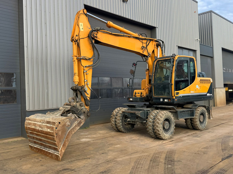 Hyundai Robex 180W-9A - Колёсный экскаватор: фото 2 Hyundai Robex 180W-9A - Колёсный экскаватор: фото 2