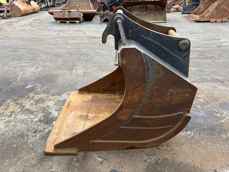 PMC S70 DGB223 1200L 1200mm Bucket - Ковш: фото 2 PMC S70 DGB223 1200L 1200mm Bucket - Ковш: фото 2