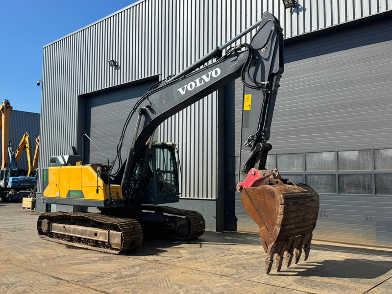 Volvo EC220EL - Гусеничный экскаватор: фото 5 Volvo EC220EL - Гусеничный экскаватор: фото 5