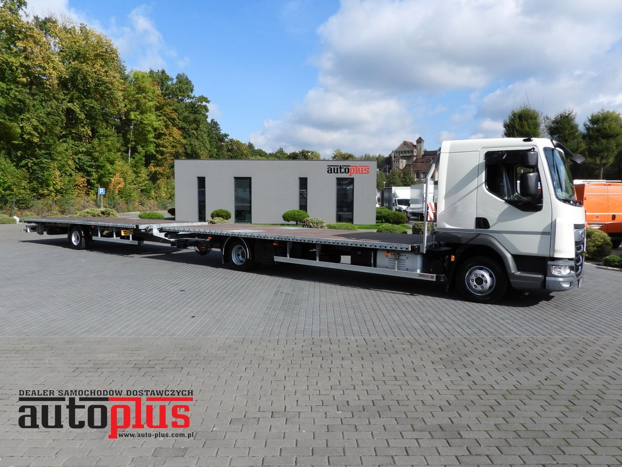 DAF LF 230 CONTAINER CARRIER PLATFORM + TRAILER WEBASTO CRUISE CONTROL LED LIGHTS PNEUMATICS AUTOMATIC TRANSMISSION TWIN WHEELS AIR CONDITIONING 230HP - Грузовик бортовой/ Платформа: фото 1 DAF LF 230 CONTAINER CARRIER PLATFORM + TRAILER WEBASTO CRUISE CONTROL LED LIGHTS PNEUMATICS AUTOMATIC TRANSMISSION TWIN WHEELS AIR CONDITIONING 230HP - Грузовик бортовой/ Платформа: фото 1