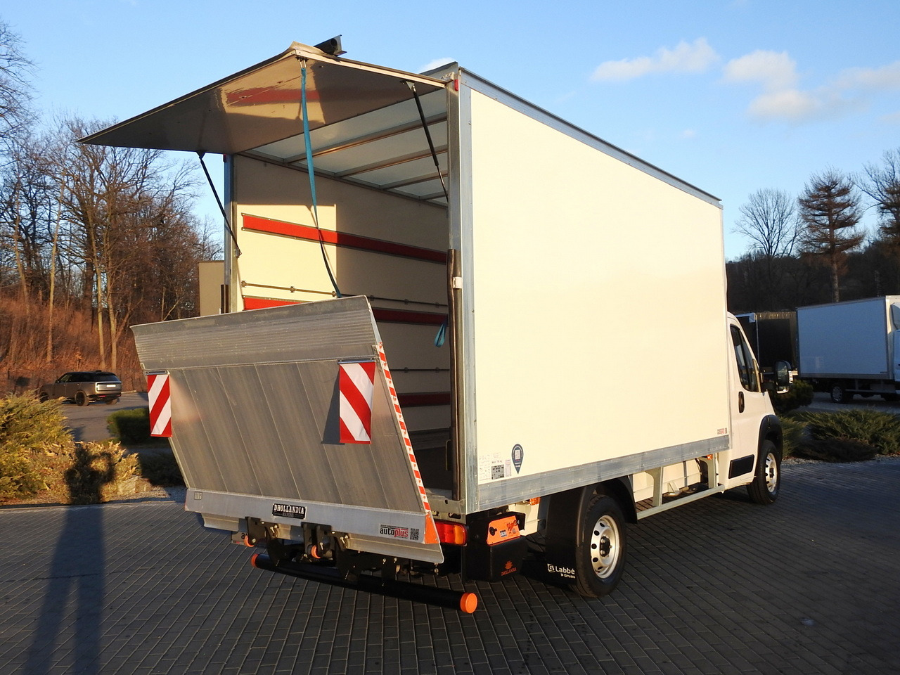 FIAT DUCATO  BOX LIFT 8 PALLETS CRUISE CONTROL AIR CONDITIONING  180HP - Фургон-рефрижератор: фото 3 FIAT DUCATO  BOX LIFT 8 PALLETS CRUISE CONTROL AIR CONDITIONING  180HP - Фургон-рефрижератор: фото 3