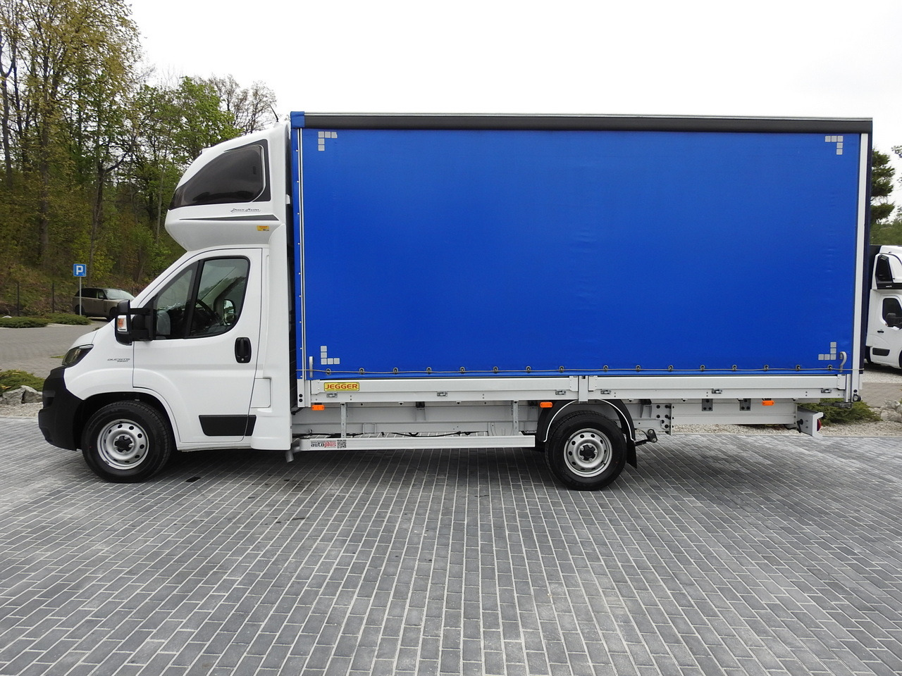 Тентованный фургон FIAT DUCATO  TARPAULIN 10 PALLETS WEBASTO CRUISE CONTROL AIR CONDITIONING  180HP: фото 9