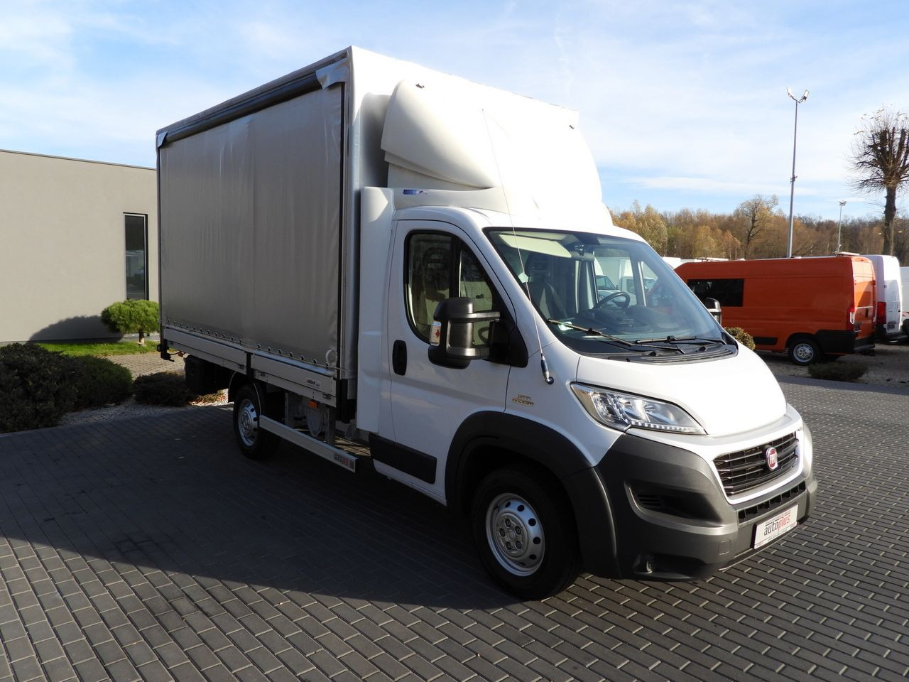 FIAT DUCATO TARPAULIN 8 PALLETS CRUISE CONTROL LED LIGHTS AIR CONDITIONING 180HP - Тентованный фургон: фото 4 FIAT DUCATO TARPAULIN 8 PALLETS CRUISE CONTROL LED LIGHTS AIR CONDITIONING 180HP - Тентованный фургон: фото 4