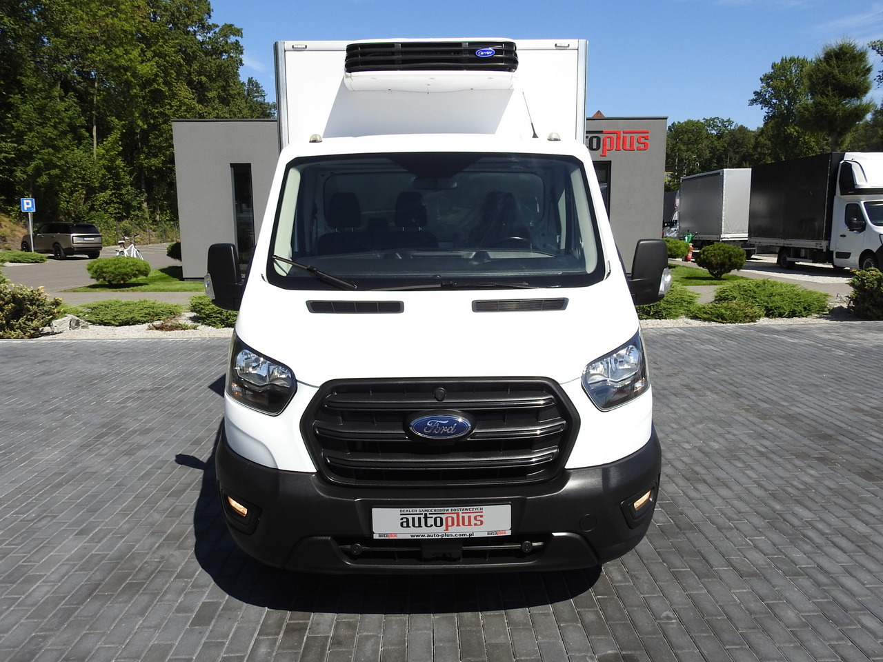 FORD TRANSIT REGRIGERATOR BOX 0*C POWER SUPPLY 230V CRUISE CONTROL AIR CONDITIONING TWIN WHEELS 170HP - Фургон-рефрижератор: фото 5 FORD TRANSIT REGRIGERATOR BOX 0*C POWER SUPPLY 230V CRUISE CONTROL AIR CONDITIONING TWIN WHEELS 170HP - Фургон-рефрижератор: фото 5