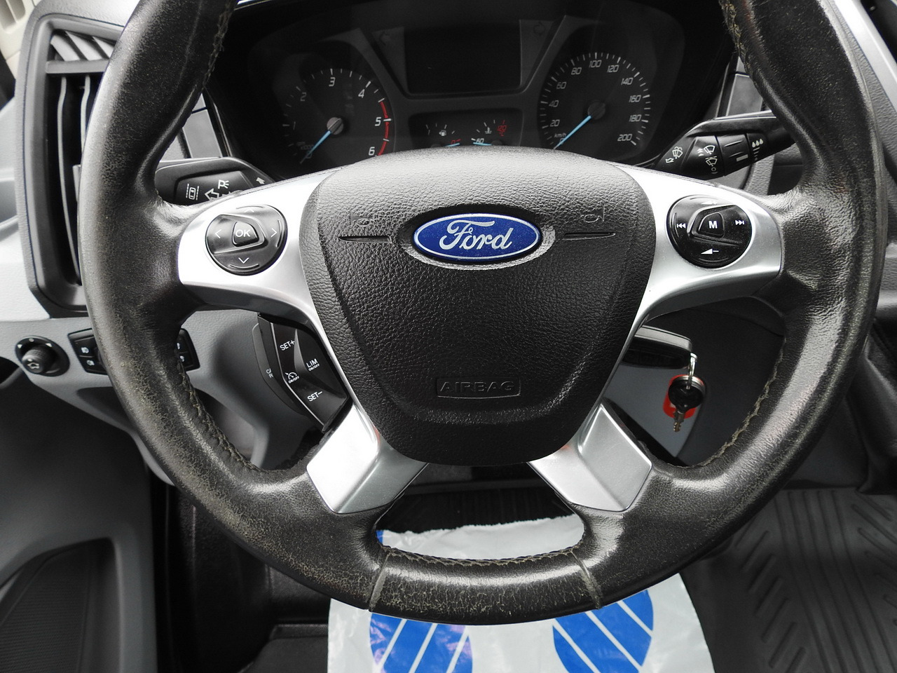 Малотоннажный самосвал FORD TRANSIT TIPPER CRUISE CONTROL AIR CONDITIONING TWIN WHEELS  170HP: фото 32