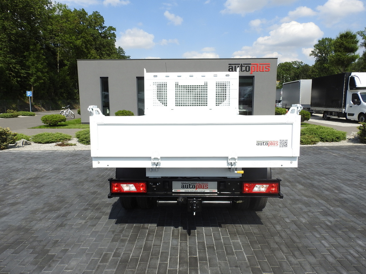 Малотоннажный самосвал FORD TRANSIT TIPPER CRUISE CONTROL AIR CONDITIONING TWIN WHEELS  170HP: фото 10