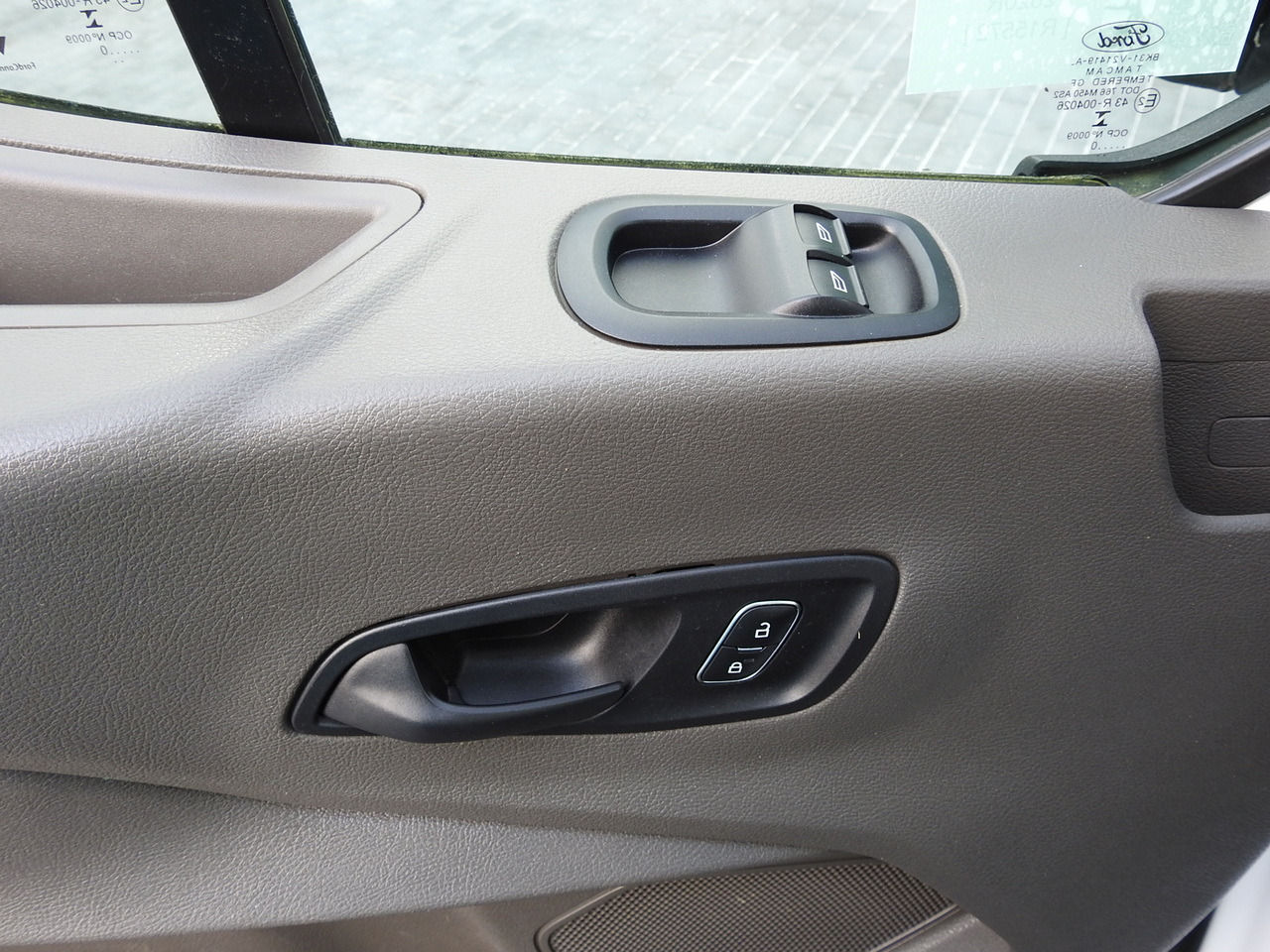 Малотоннажный самосвал FORD TRANSIT TIPPER CRUISE CONTROL AIR CONDITIONING TWIN WHEELS  170HP: фото 27