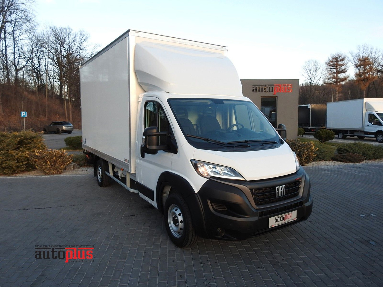 Fiat DUCATO KOFFER AUFZUG 8 PALETTEN TEMPOMAT - Фургон с закрытым кузовом: фото 1 Fiat DUCATO KOFFER AUFZUG 8 PALETTEN TEMPOMAT - Фургон с закрытым кузовом: фото 1