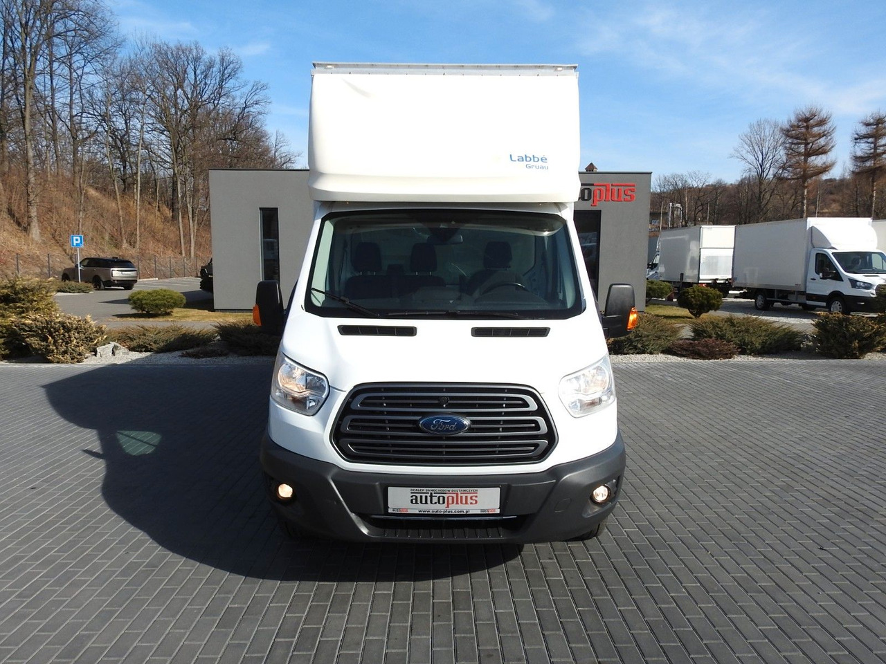 Ford TRANSIT KOFFER AUFZUG 8 PALETTEN TEMPOMAT LED - Фургон с закрытым кузовом: фото 5 Ford TRANSIT KOFFER AUFZUG 8 PALETTEN TEMPOMAT LED - Фургон с закрытым кузовом: фото 5