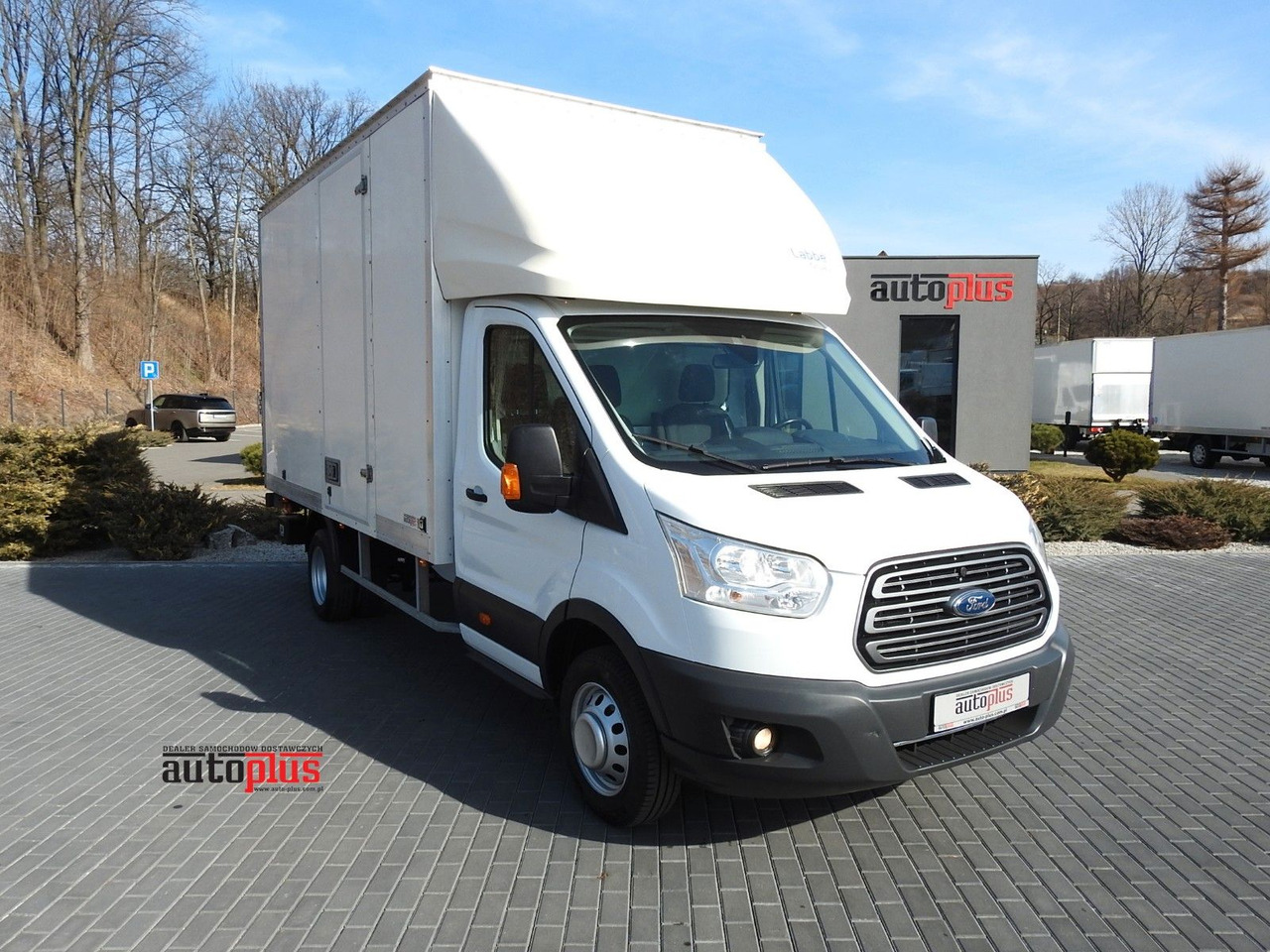 Ford TRANSIT KOFFER AUFZUG 8 PALETTEN TEMPOMAT LED - Фургон с закрытым кузовом: фото 1 Ford TRANSIT KOFFER AUFZUG 8 PALETTEN TEMPOMAT LED - Фургон с закрытым кузовом: фото 1
