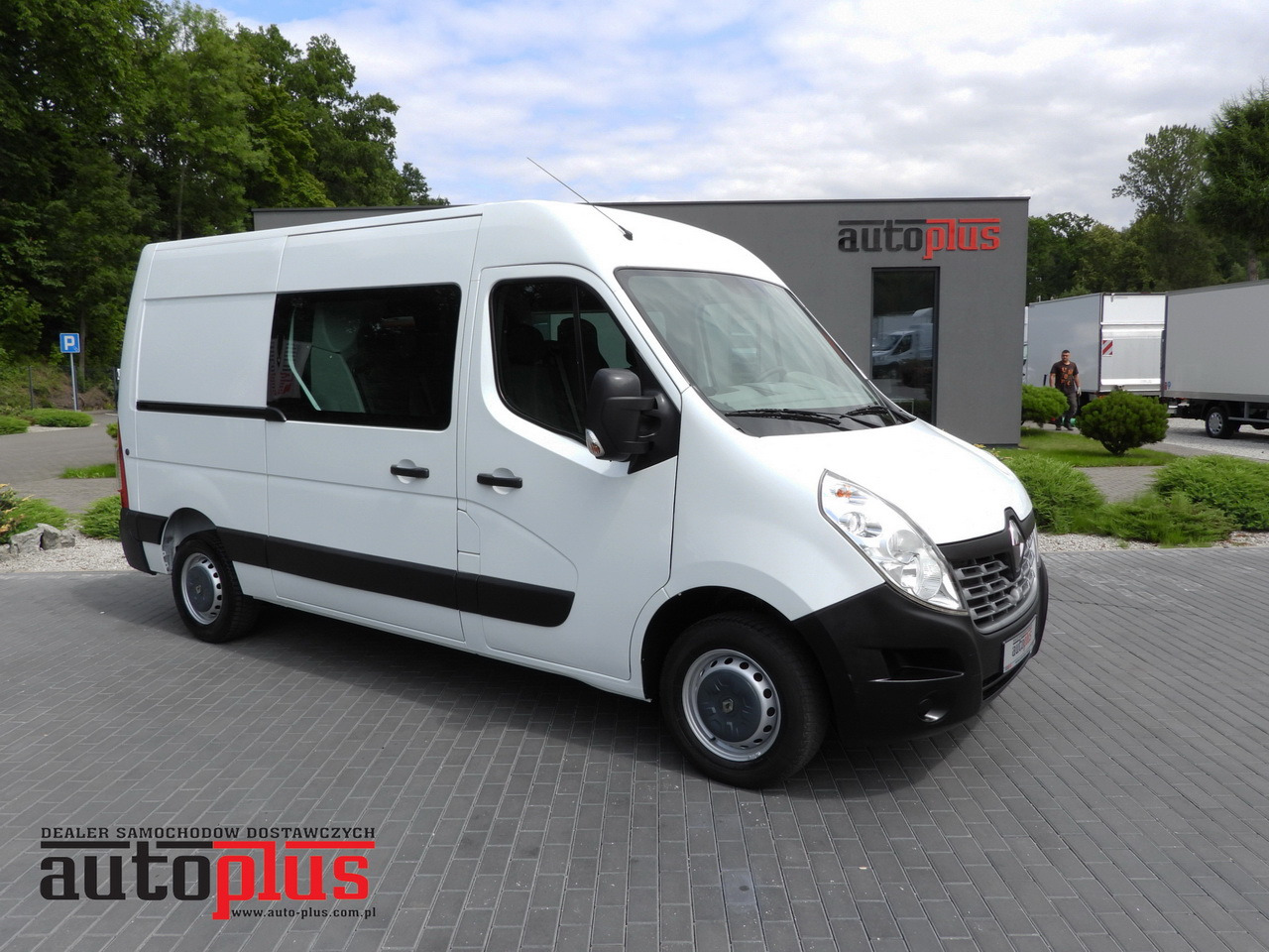 RENAULT MASTER CRUISE CONTROL AIR CONDITIONING 110HP - Фургон: фото 1 RENAULT MASTER CRUISE CONTROL AIR CONDITIONING 110HP - Фургон: фото 1